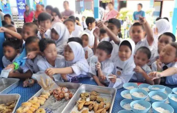 bisnis jajanan anak sd